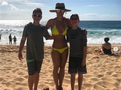 Britney spears's sons ( sean federline & jayden james )#sean. Britney Spears ''Unhappy'' Over Kevin Federline Child ...