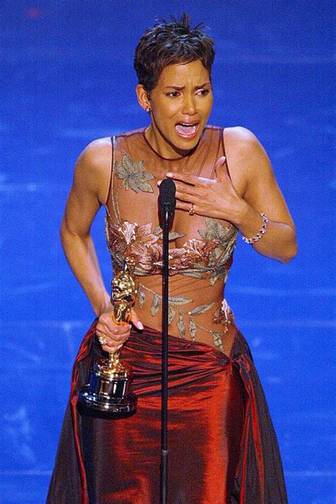 In her latest fitness post, halle berry appears to be running while her trainer, peter lee thomas, trails behind, holding on to a band that's wrapped around her waist. Halle Berry Is Heartbroken She's Still The Only Black Best ...