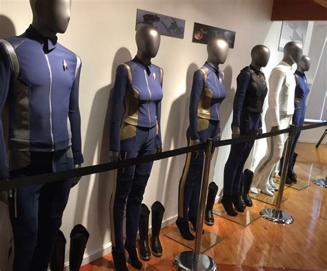 ‘star Trek Discovery Up Close With The New Costumes And Props