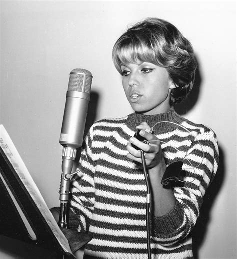 Pictures Of Nancy Sinatra
