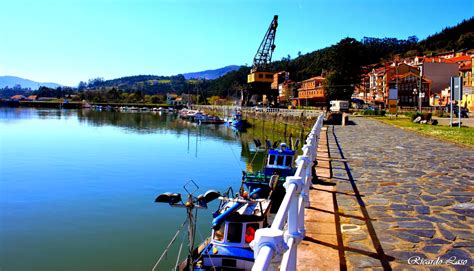 Im zentrum, studentenviertel, nahe bushaltestellen, bahnhöfen, flughäfen und in der nähe von allen attraktionen. ASTURIAS: SAN ESTEBAN DE PRAVIA (Muros del Nalón)