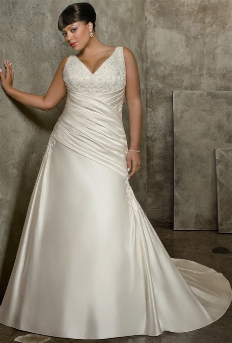 White/ivory&burgundy/purple/blue wedding dress bridal gown plus size:18~28 lot. plus size wedding dresses with color | plus size wedding ...