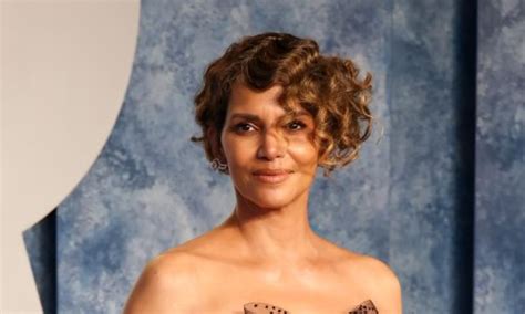 Halle Berry Poses Naked For Shower Selfies That Cause A Stir Flipboard