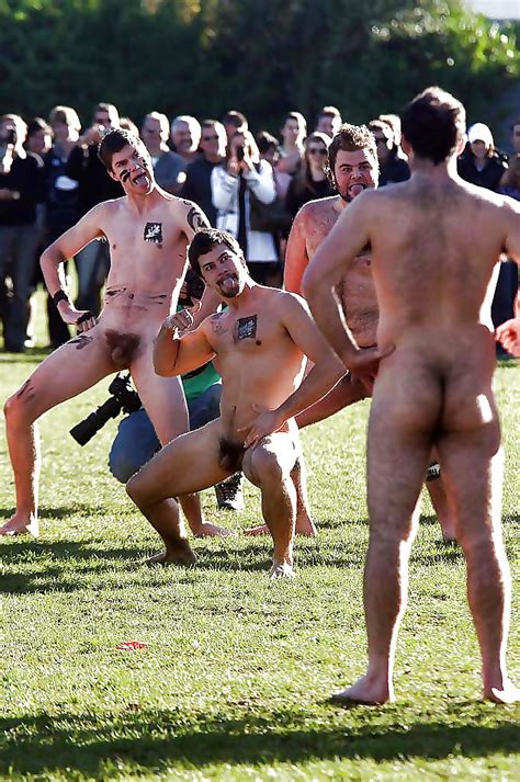 Men Naked Public Nudity Exhibitionist Guys Imagens The Best Porn Website