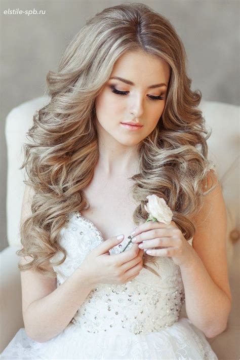 22 Brides Favorite Wedding Hair Styles For Long Hair Wavy Wedding