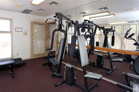 √ Emparrado Apartments Mesa