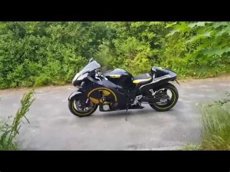 Now too heavy for sport, it is an option for riders wanting its smooth, endless power with good comfort, while not minding the somewhat lumbering handling compared to the much younger competition. Suzuki Hayabusa Turbo - YouTube