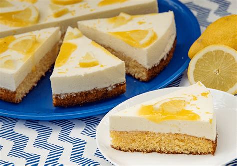 Zitronen Schmand Kuchen mit Lemon Curd
