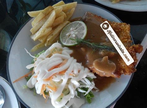 Rumah teh ndoro donker tawarkan sensasi ngeteh dengan suasana beda di solo. Rumah Teh Ndoro Donker Karanganyar - Kuliner Wisata