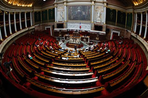 Assemblée Un 10ème Groupe Se Crée Et Se Place Dans La Majorité