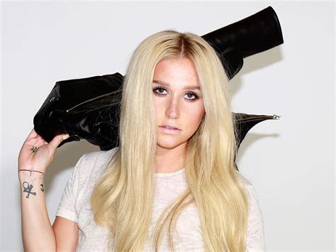 Kesha Hits Back At Body Shamers On Instagram