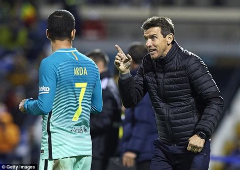 Gifs #this is low quality bc i need to fit everything into one gif. Barcelona have NINE candidates to replace Luis Enrique ...