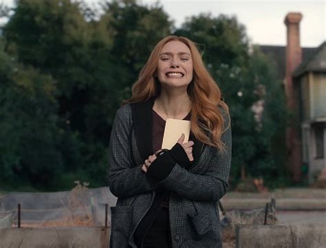 Time to add some vision socks to your wardrobe! Wandavision Capitulo 9 / Wandavision capítulo 7 memes Wanda Vision Agatha Harkness | Aweita La ...