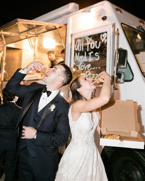 Food Truck Wedding Love In The Time Of Coronavirus Nyfta