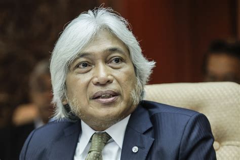 Free yourself from multiple commitments. Central Bank of Malaysia Plans Cryptocurrency Reporting ...