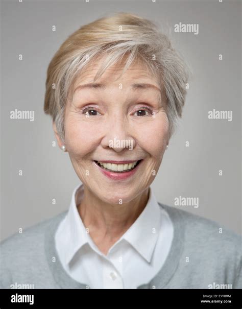 Aging Japanese Hi Res Stock Photography And Images Alamy