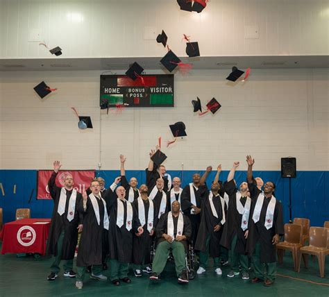 Prison Education Program Graduates 16 At Five Points Cornell Chronicle