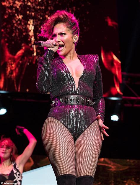Jennifer Lopez Puts Her Assets On Display In Bodysuit During Concert In New York Daily Mail Online