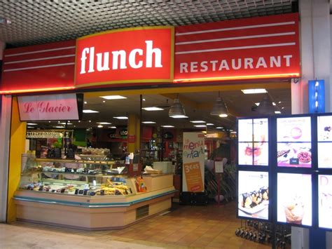 Le premier restaurant est ouvert au centre commercial englos (nord) en 1971. Flunch | Memories from France and Morocco | Pinterest