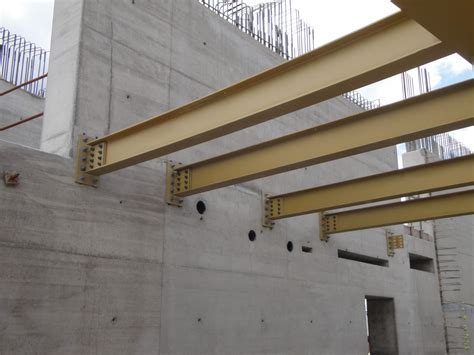 Steel Beam To Concrete Column Connection