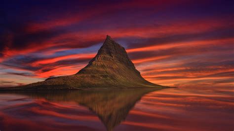 Papéis De Parede Islândia Kirkjufell Montanha Mar Céu Vermelho