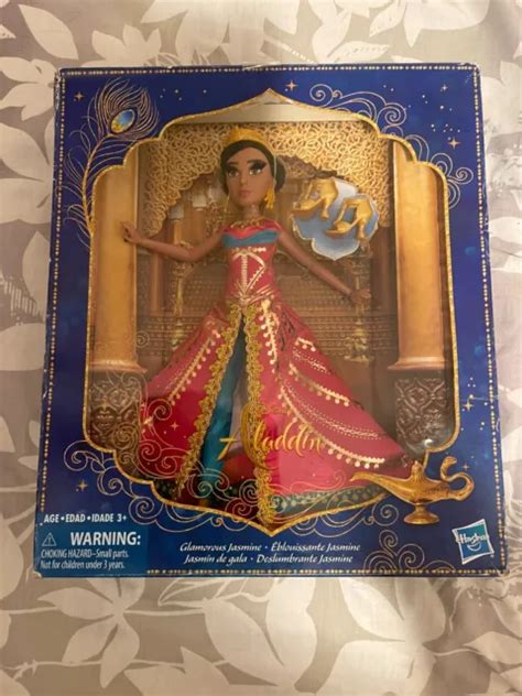 Disney Aladdin Glamorous Jasmine Deluxe Fashion Doll With Accessories