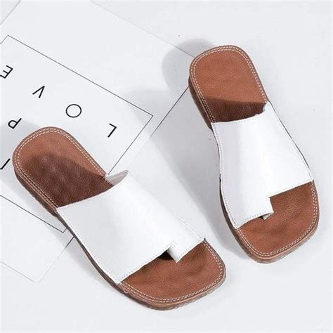 Chelsea handler recommends camelflage for cameltoe! How to get rid of bunions: myths and facts em 2020 ...
