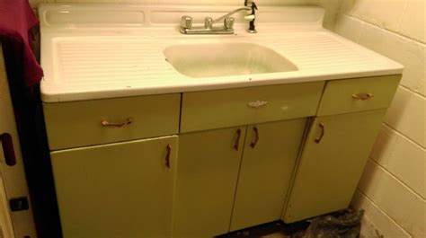 Vintage Youngstown By Mullins Kitchen Sink W Metal Kitchen Cabinets