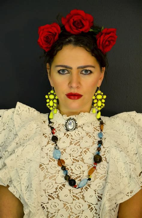 Frida kahlo's paintings became a significant contribution to international feminism, encouraging women from around the world to follow in her footsteps. Playground #30: FRIDA KAHLO -"VIVA LA VIDA... LIVE LIFE"!