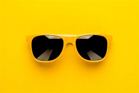 Tips To Choose The Right Pair Of Sunglasses Discover Something New Today