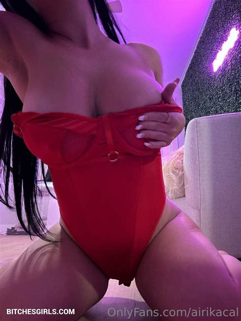 Arikacal Instagram Nude Influencer Erika Calabrese Onlyfans Leaked