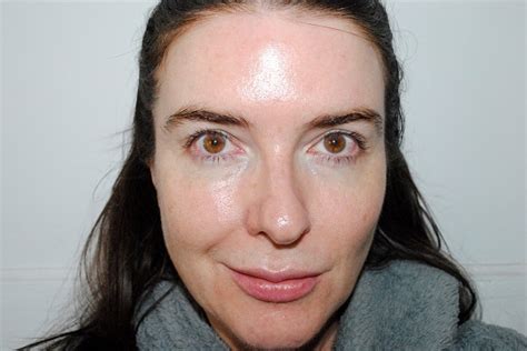 Surratt beauty's 'dew drop' foundation hydrates skin while evening out tone and masking imperfections. Surratt Dew Drop Foundation Review & Swatches - Before & After
