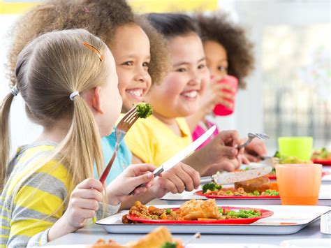 Organic means grown more ». Promoting Healthy School Lunches? - Ask Dr. Weil