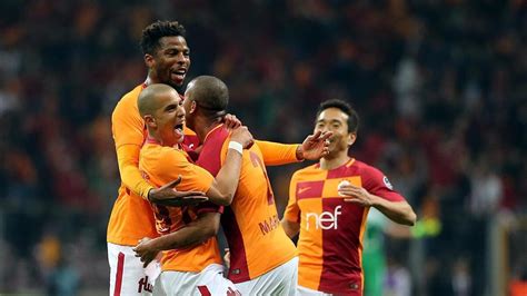 Galatasaray yendi lider değişti Son Dakika Futbol Haberi