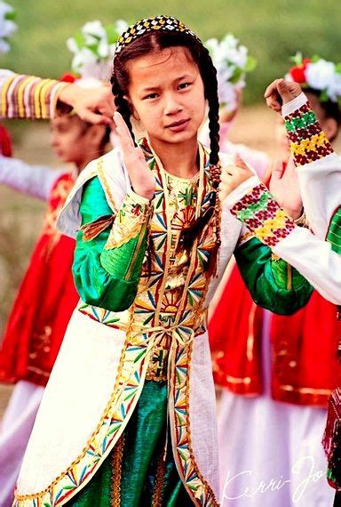 Turkmen Girl Traditional Outfits Folk Dresses Folk Costume