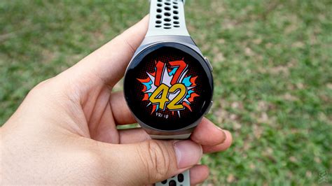 The huawei gt 2e has numerous number of sports modes.i being a national ice skater was really happy to find ice skating in the sport mode options, although its a rare game. Thinking of picking up the Huawei Watch GT 2e? Read this first