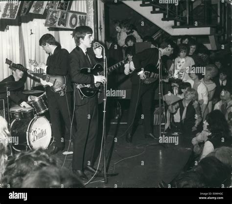 The Beatles The Cavern Club 1963 Hi Res Stock Photography And Images