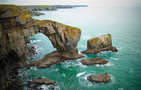 Wales is actually a fascinating country with mysteries around every corner. Park Narodowy Pembrokeshire Coast - Wikipedia, wolna ...