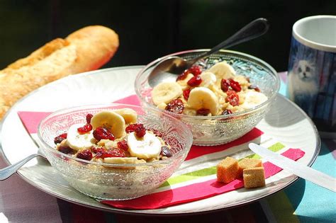 Porridge Aux Flocons Davoine Banane Et Cranberries Court Bouillon