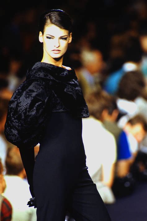 Linda Evangelista Lanvin Haute Couture Runway Show Fw 1990 80s And