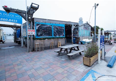 Unbiased Review of Boathouse Oyster Bar in Destin