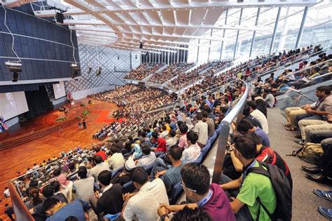 The campus is built on 400 hectares (990 acres) at seri iskandar, perak, malaysia. Chancellor Public Lecture by YABhg Tun Dr Mahathir Mohamad ...