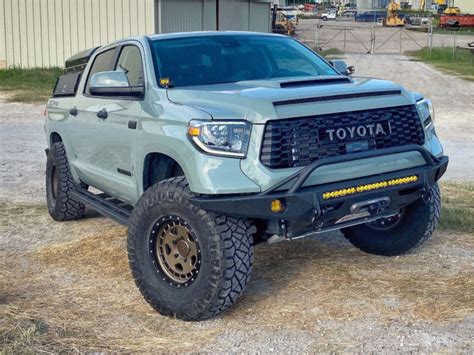 2021 Toyota Tundra With 17x9 Fifteen52 Offroad Turbomac Hd And 3712