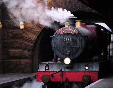 Hogwarts Express Cabin Harry Potter Train Hogwarts Ha