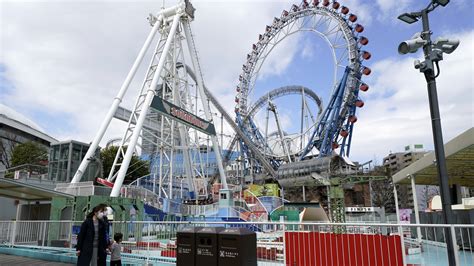 Japanese Amusement Park Asks Roller Coaster Riders Not To Scream