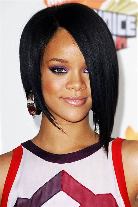 20 Head Turning Rihanna Hairstyles That Have Become Ageless Trends