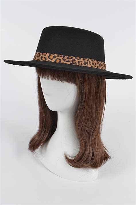 Amh1588 Black Faux Wool Short Brim Hat Wleopard Band