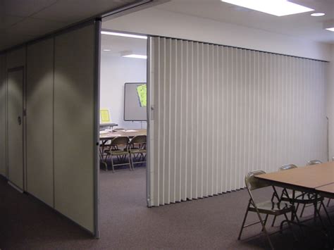 Folding Partitions And Walls The Basics From Hufcor® The Global