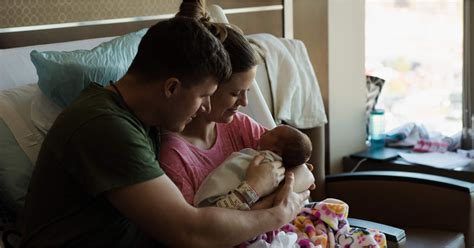 Army Dad Makes It Home For His Daughters Birth Popsugar Moms