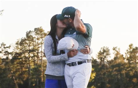 Cbs Captured An Incredible Shot Of Sergio Garcia And His Fiance